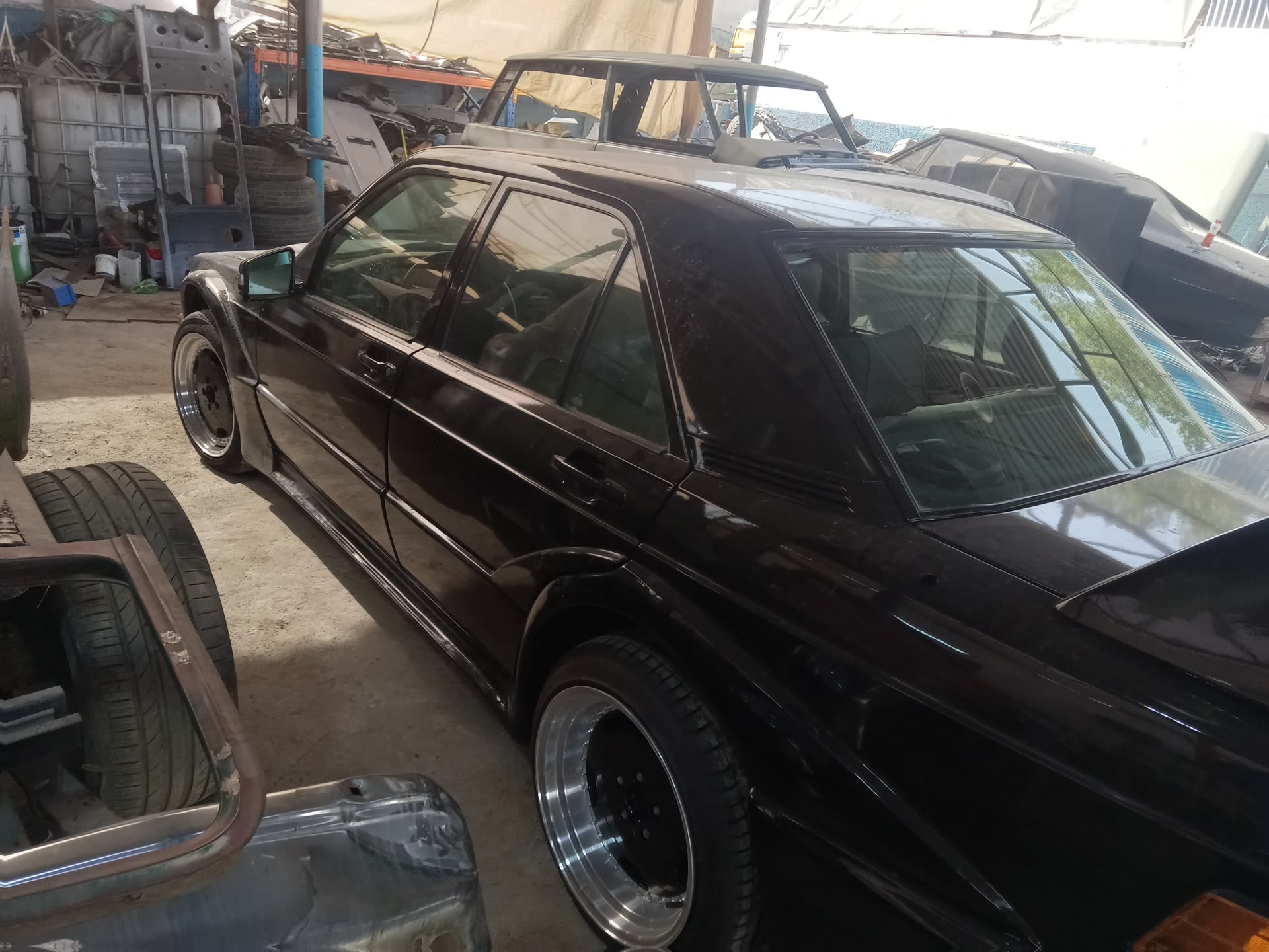 Classic Mercedes project vehicle for instrument cluster planning