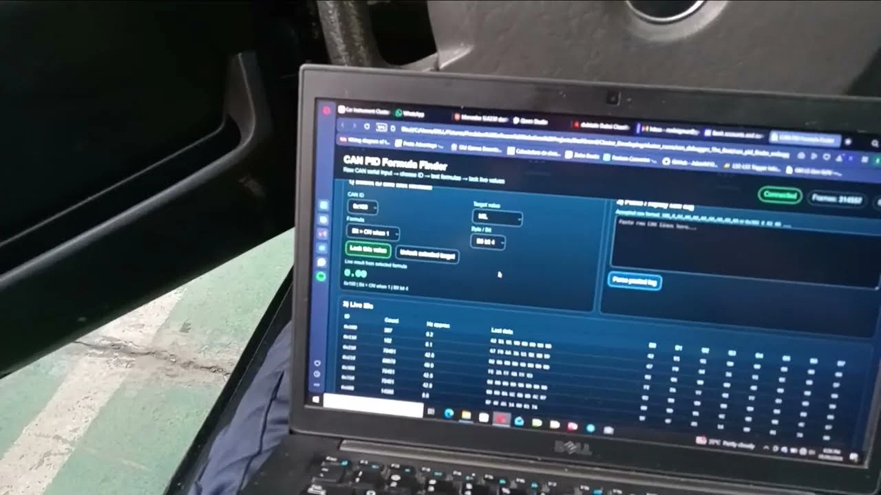 CAN PID analysis software used for digital dash development